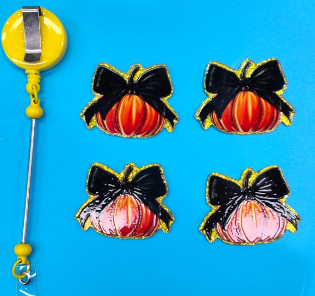 Wholesale 10pcs Halloween  Pumpkin Acrylic Flat Back Badge Scroll Keychain